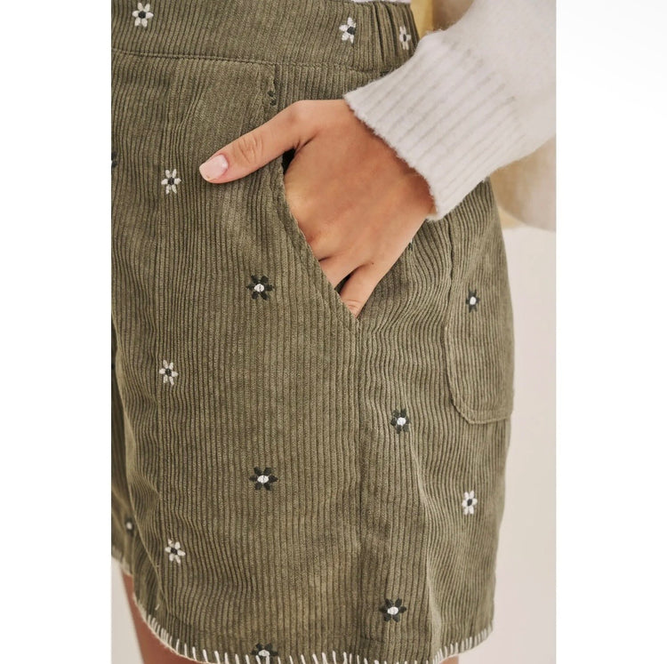 All Over Daisy Shorts
